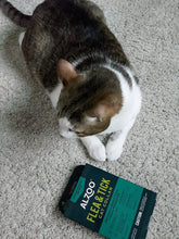 Load image into Gallery viewer, ALZOO Natural Flea & Tick Collar for Cats