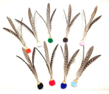 Load image into Gallery viewer, Go Cat Kitty Kopter Cat Toy, Throw Toy with Feathers That Spins in The Air